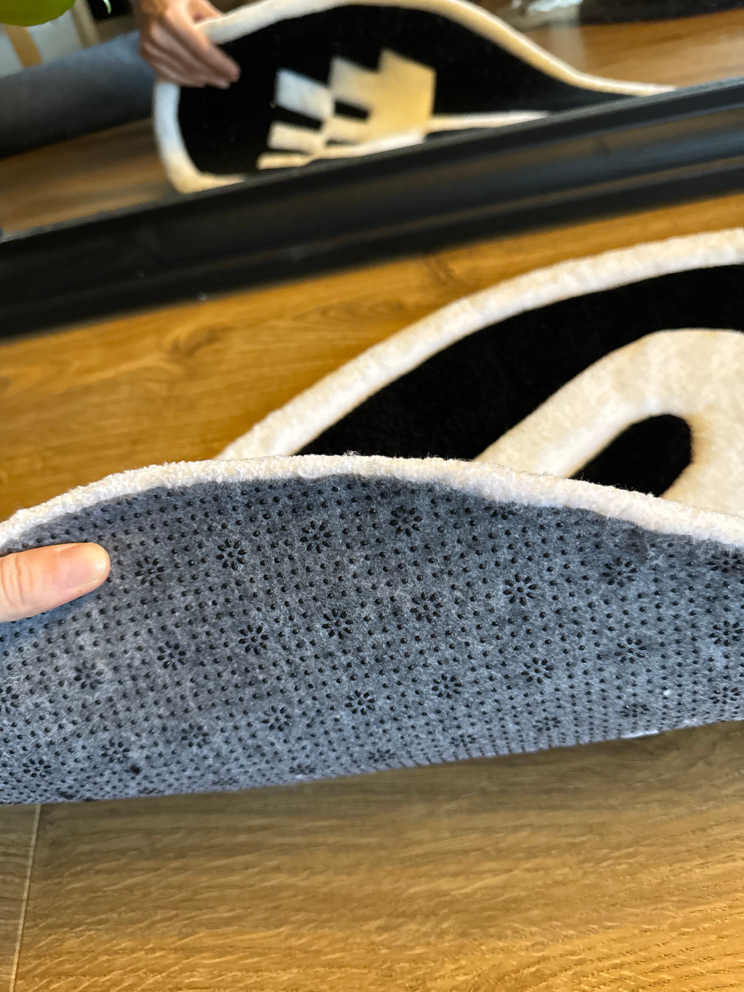 P Logo Rug